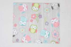 Flanella FAT QUARTER Pastello Baby Gufi Grigio, Rosa, Teal 00% Cotone 18x21 - Foto 1 di 2