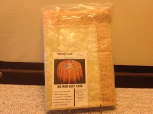 NEW Vintage 70's Tuscany Lace Beige Tablecloth flannelback 54X70 Oblong USA - Picture 1 of 2