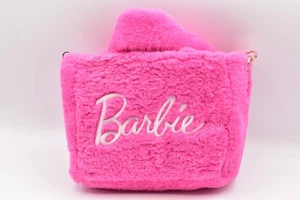 Barbie x Skinny Dip Pink Faux Fur Mini Crossbody Handbag Limited Edition Gold - Bild 1 von 12
