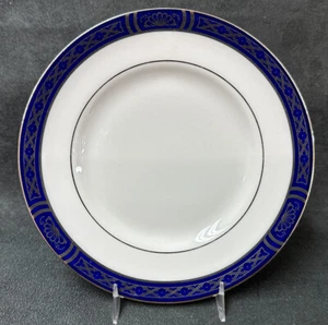 Royal Worcester MOUNTBATTEN PLATINUM Bread Plate 6 1/4 inches - Picture 1 of 4