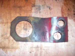VINTAGE INTERNATIONAL 350 UTILITY TRACTOR - EXHAUST PIPE BRACKET - Picture 1 of 2