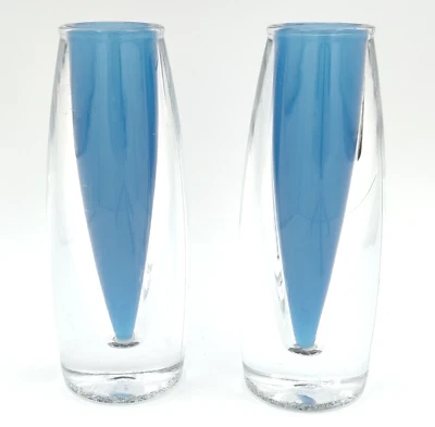Пара 2 акриловых ваз Lucite подсвечники прозрачные синие 6 дюймов винтажные MCM - Изображение 1 из 4