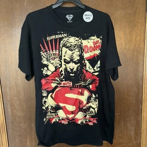 Camiseta DC Comics Superman Vs Doomsday Nueva Grande - Imagen 1 de 3