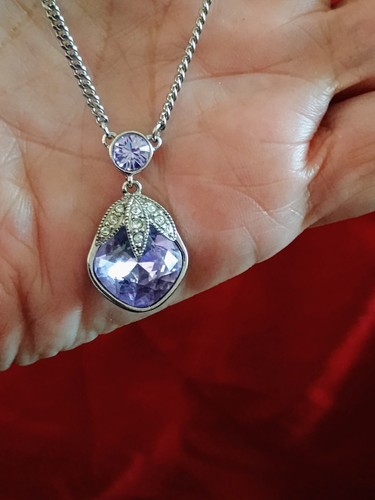 COLLANA GIVENCHY CRISTALLO GOCCIA Y IN ARGENTO VIOLA.