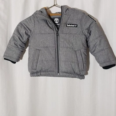 Abrigo de invierno con capucha forrado de vellón gris 2T Timberland para niños pequeños Foto 1 de 4