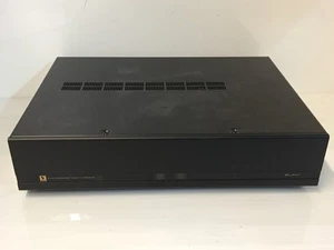Elan V Series V883 8x8 Component Video Controller Matrix Switcher - Bild 1 von 5