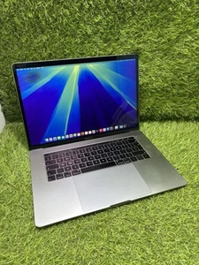Apple MacBook Pro TouchBar A1990 15" 2018 i7 2.2GHz 250GB *SCREEN BURN* #L8 - Afbeelding 1 van 19