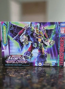 Hasbro Transformers Toys Legacy Evolution Voyager Class Nacelle 7" Action Figure - Picture 1 of 2