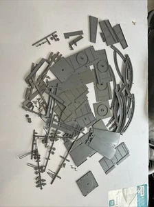 Turntable Airfix Model Kit HO/OO Parts Lot Multiple Kits Kitbash - Picture 1 of 10