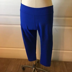 Neu mit Etikett Under Armour Heatgear Capri-Leggings Damengröße XL blau - Bild 1 von 5