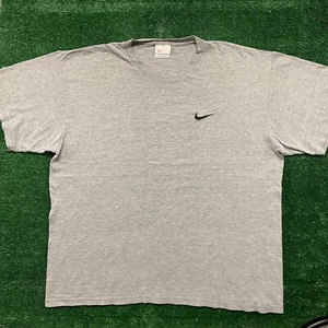 Vintage 90s Essential Baggy Embroidered Gray Nike Solo Swoosh T-Shirt - Picture 1 of 4