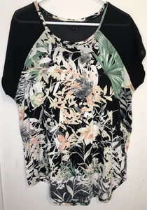 Jeans by Buffalo Tunic Short Sleeve Top HiLow Hem Pullover Loose Fit Sz M Floral - Picture 1 of 9