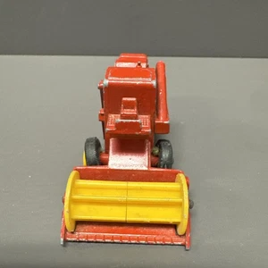 MATCHBOX CLAAS COMBINE HARVESTER #65 VINTAGE ORIGINAL MADE IN ENGLAND BY LESNEY - Picture 1 of 6