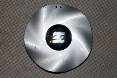 Оригинальная центральная пластиковая крышка ступицы колеса из сплава Seat Alhambra 7M0601149D D38MB - Изображение 1 из 4