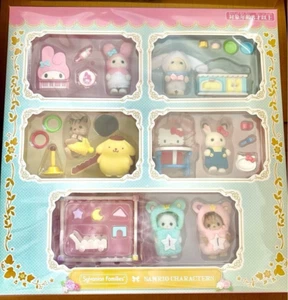 Epoch Sylvanian Families x Sanrio Set Bebés y Muebles Limitado Japón - Imagen 1 de 3