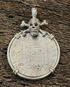 Sunken Treasure coin Pirate Spanish Piece of Eight Pendant Authentic 8R SS Skull - Picture 1 of 8