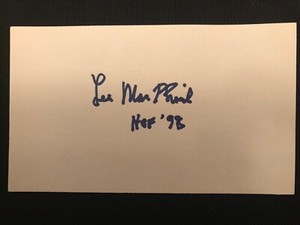 Lee MacPhail (d.2012) Blue Sharpie AUTOGRAPHED 3x5 Index Card w/ HOF inscription