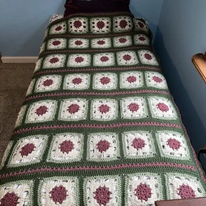Handmade Crochet Blanket Afghan Granny Square Rose Cottagecore  80” x 60" Green - Picture 1 of 5