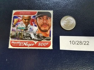 Lewis Hamilton Formel 1 Autofahrer 2017 Republique du Niger perforierte Briefmarke - Bild 1 von 1
