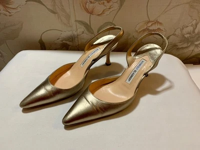 Manolo Blahnik Gold Leather Sling Back Pointed Toe Carolyne Heels - Size 37 1/2 - Image 1 of 4