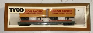 Tyco Piggyback Flat Car Union Pacific 369D HO Scale Model Train - Picture 1 of 8