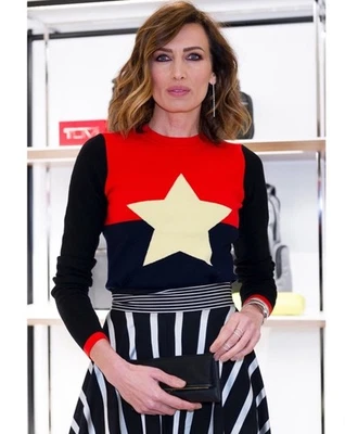 M 8 10 DVF Diane von Furstenberg STAR Navy Blue Black Red Yellow Sweater Top - Image 1 of 4