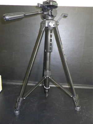 Targus TGT-BK58T Tripod - Image 1 of 4
