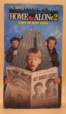 Home Alone 2: Lost in New York VHS 1993 Macaulay Culkin Acceptable-G Condition - Image 1 of 3