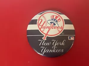 New York NY Yankees Baseball, button - 1990s Pinback - Picture 1 of 1