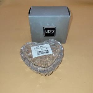 Geschenk für Sie Mikasa Kristallglas Herzform Liebe Schmuckkästchen klar - Bild 1 von 5