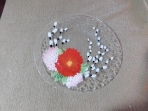 Sydenstricker Fused Glass Cape Cod Chrysanthemums & Pussy Willows 9 3/4" plate - Picture 1 of 2