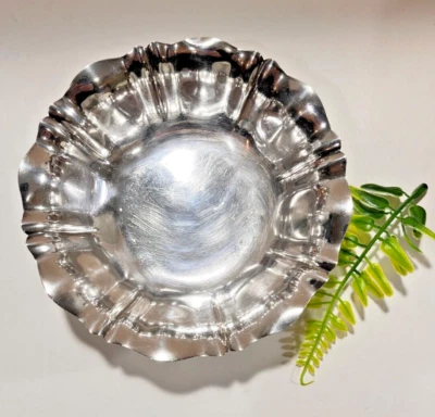 Gorham Sterling Silver Round Bowl 43310 5-5/8" Diam.  154 Gr. No Monogram - Image 1 of 4