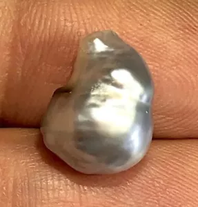 Tahitiperle Barock Salzwasser schöner Glanz Farbe 14x10mm ungebohrt Silber K95 - Bild 1 von 9