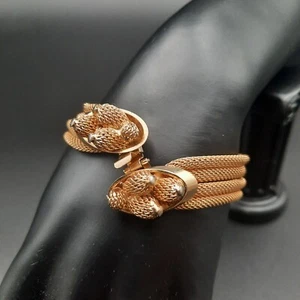 Vintage Gold Toned Four Strand Mesh Bracelet With Clasp Design - Picture 1 of 9