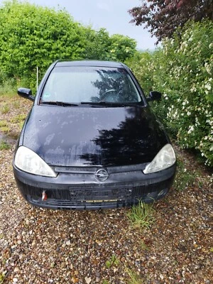 Opel Corsa C 1, 8 L - Bild 1 von 4
