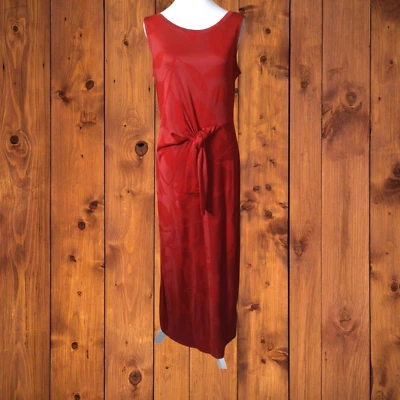 LIZ CLAIBORNE WOMEN'S MEDIUM  RED DAMASK PRINT SLEEVELESS MAXI DRESS NEW - Image 1 of 4