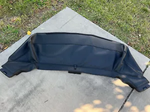 VW BEETLE 2013-2019 OEM USED CONVERTIBLE BOOT TONNEAU COVER, P # 350 5C3 001 - Picture 1 of 4