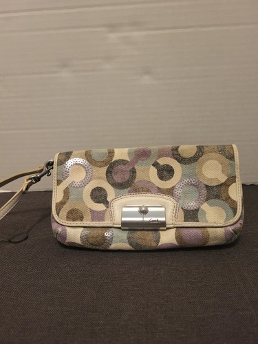 Coach Kristen Op Art Braccialetto in tela con paillettes viola