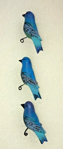 Vintage Blue Birds Small Set Brooch Lapel Pin Scatter Pins - Picture 1 of 11