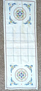 Embroidered Table Runner Amish Pennsylvania Dutch Cotton Folk Art  Vintage 35x15 - Picture 1 of 3