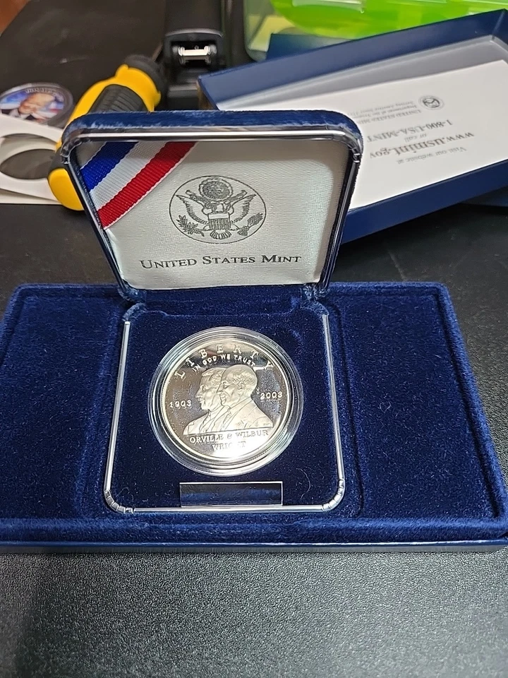 2003 US Mint First Flight Centennial Wright Coin 90% Silver Proof With C.O.A - Image 1 of 4