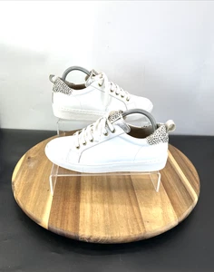 Neuwertige Samt Damen Weiß Leder Turnschuhe UK Größe 6 EU 39 Sneaker Low Top Schnürer - Bild 1 von 23