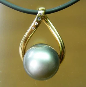 17,2mm!! TAHITI SCHWARZE PERLE UNBEHANDELT +DIAMANTEN +18kt Y GOLD ANHÄNGER+GUTACHTEN - Bild 1 von 1