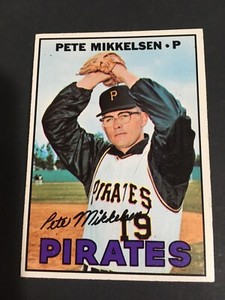 1967 TOPPS PETE MIKKELSEN, #425, NM (Free Shipping on Any 3 Cards)