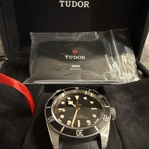 TUDOR Black Bay 7923 - Picture 1 of 11