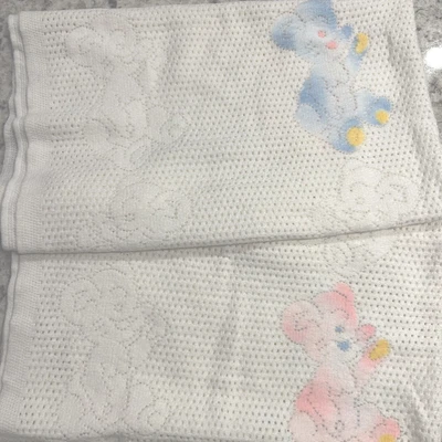 Manta Bebé Vintage Hecha en Escocia Osos Marfil Tejido Waffle Higbees Rosa Azul Foto 1 de 3