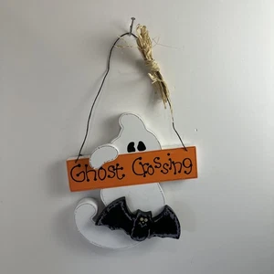 Decorazione Halloween Carino Fantasma Attraversamento Porta Legno Insegna da Appendere a Parete - Foto 1 di 6
