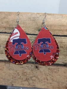 Philadelphia Phillies teardrop earrings with Red glitter - Picture 1 of 1