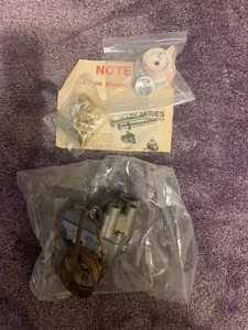 NEU ROBERTSHAW 4700-015 HAUSOFEN GASTHERMOSTAT 140-550F - Bild 1 von 3