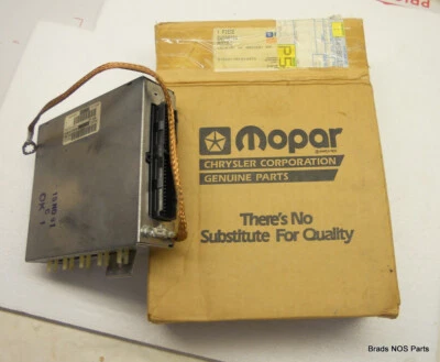 NOS MoPar 1988-1992 Eagle 1990-92 Monaco HVAC Control Module Computer  4596154 - Image 1 of 4